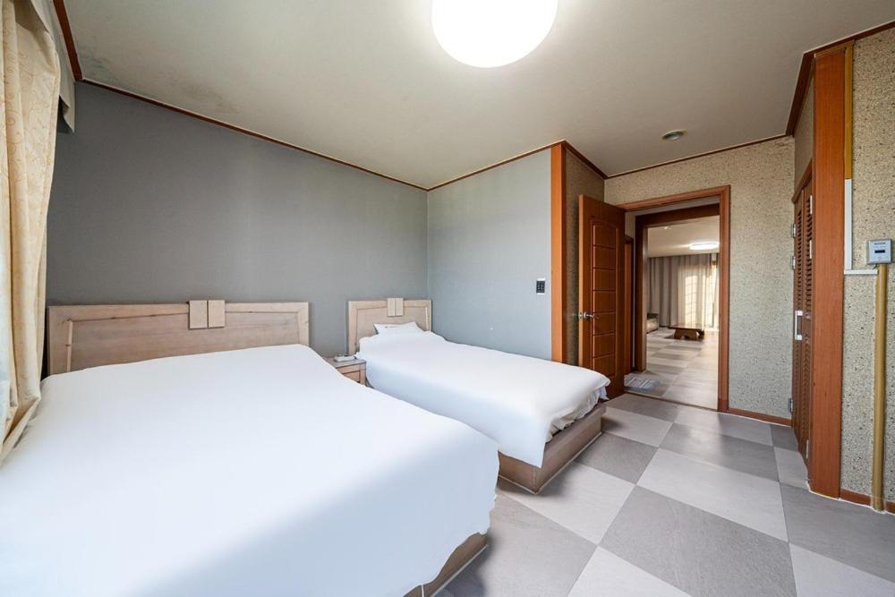 Oceanview Resortel Boryeong Buitenkant foto
