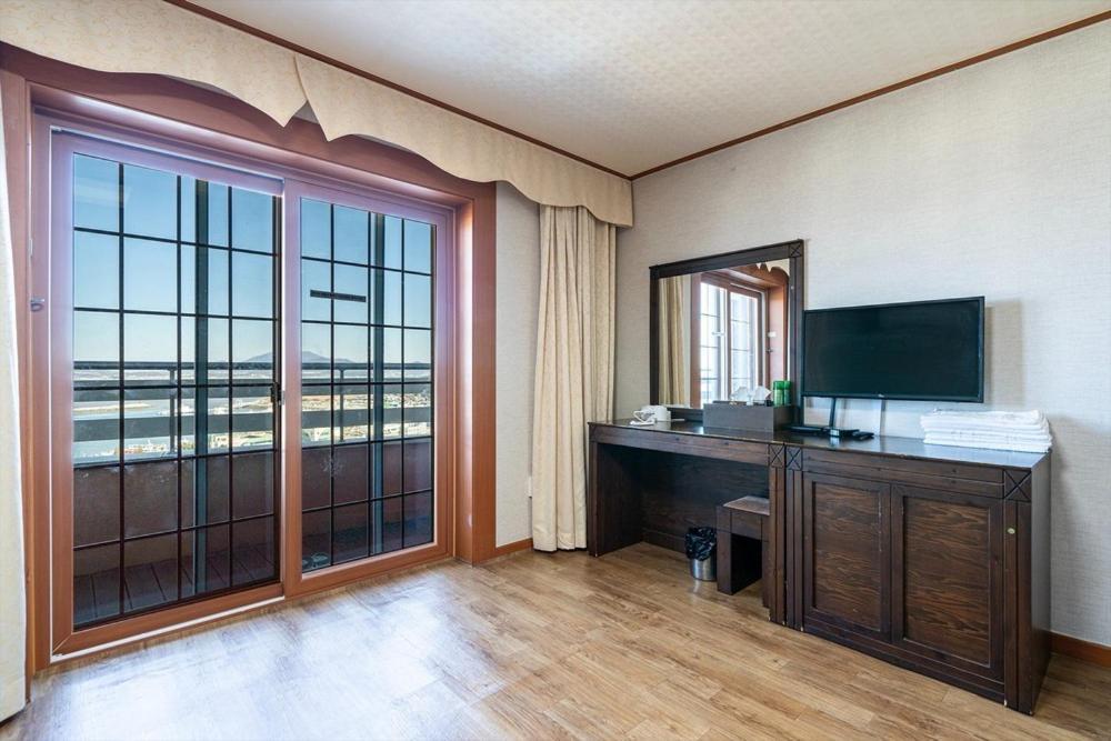 Oceanview Resortel Boryeong Buitenkant foto