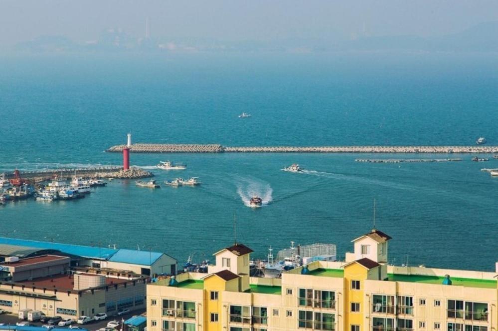 Oceanview Resortel Boryeong Buitenkant foto