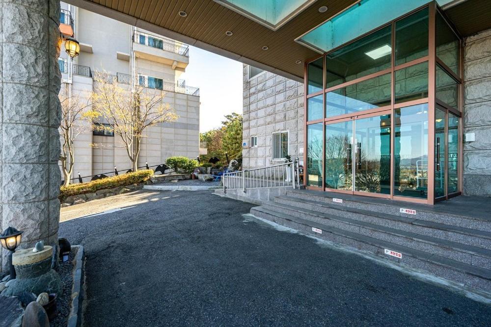 Oceanview Resortel Boryeong Buitenkant foto