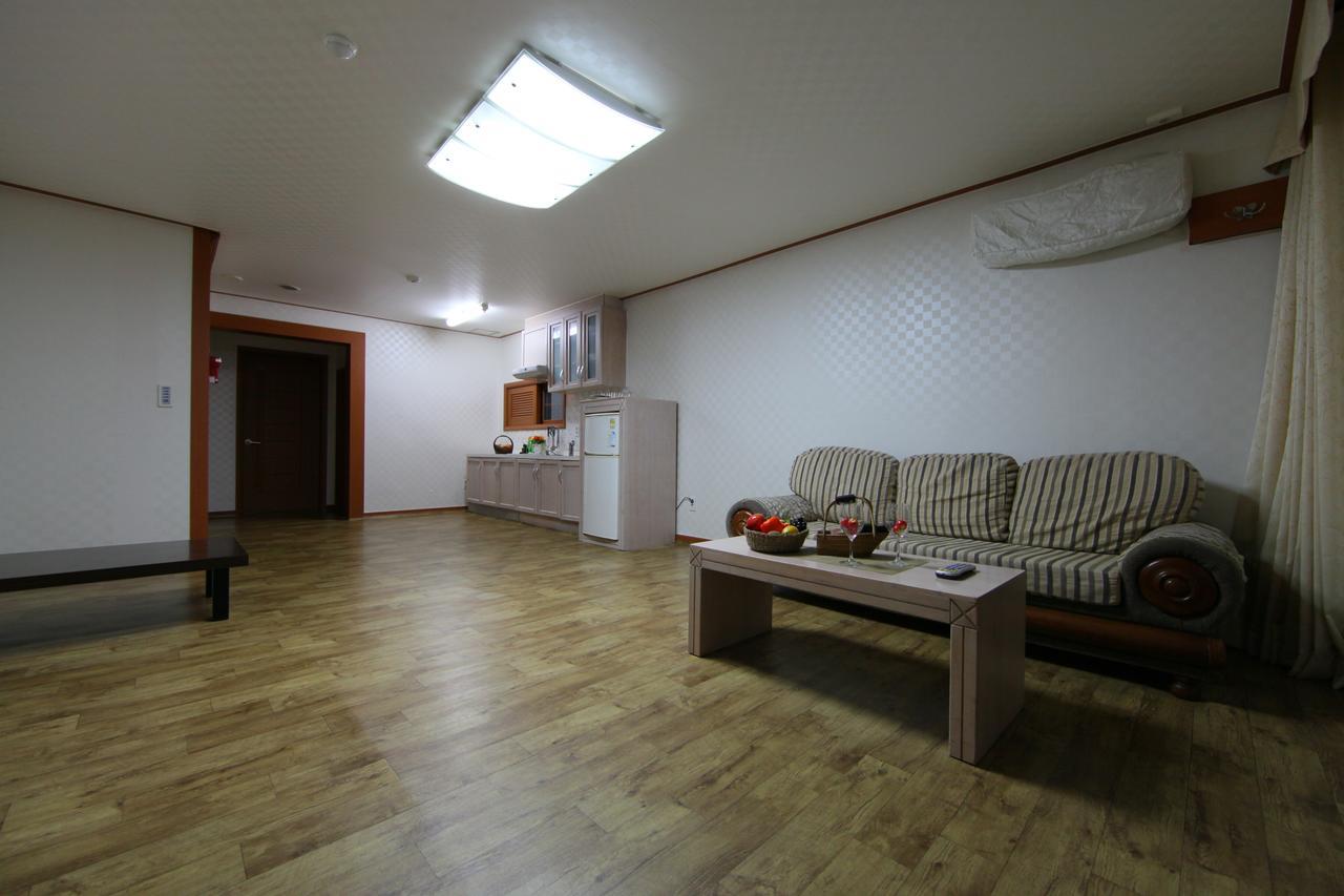 Oceanview Resortel Boryeong Buitenkant foto