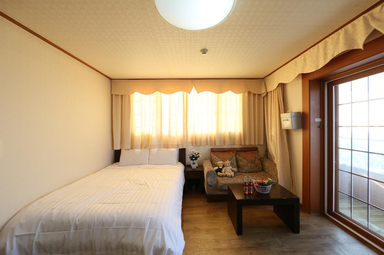 Oceanview Resortel Boryeong Buitenkant foto